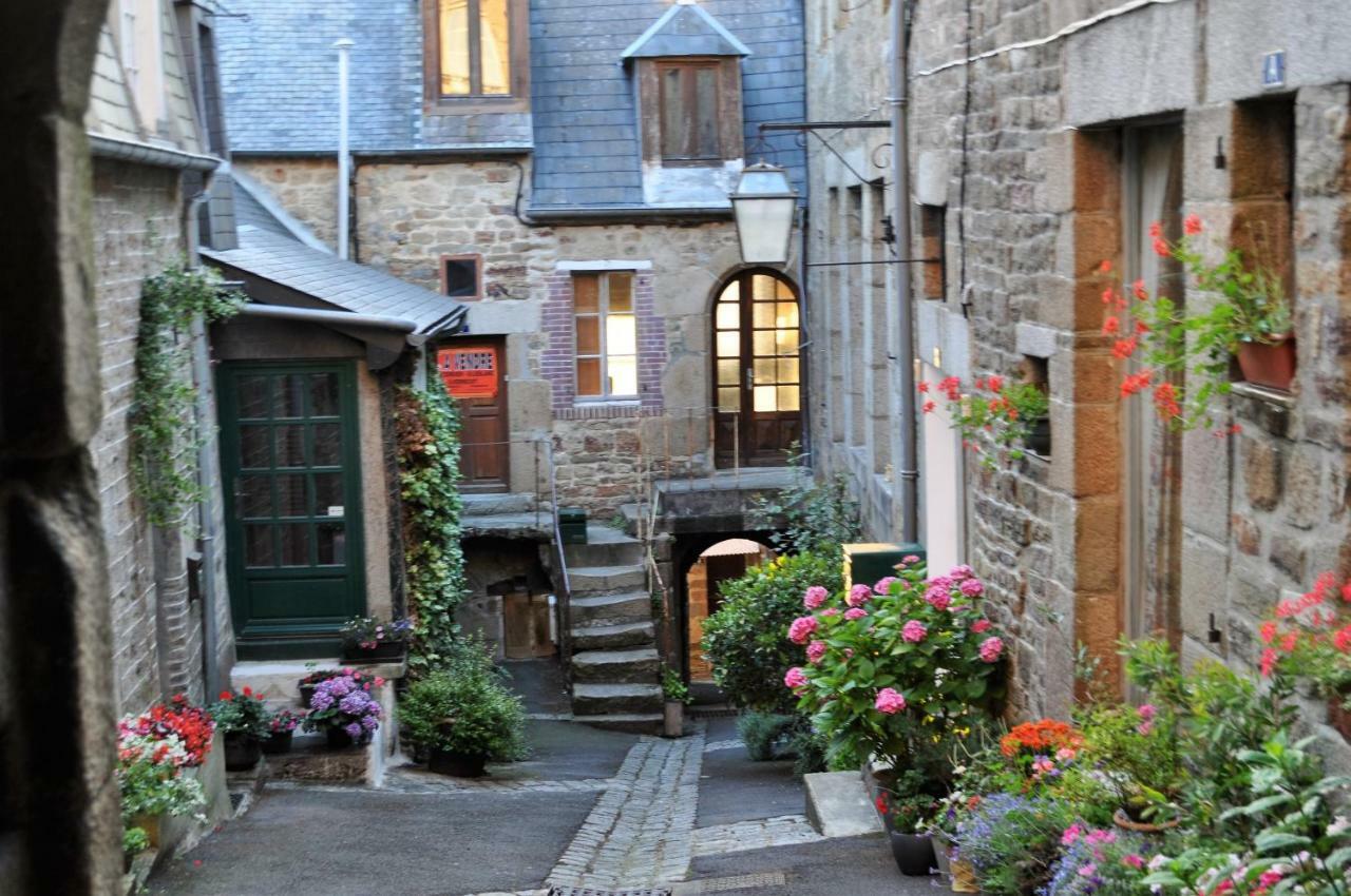 La Maison Du Chene Percy  Bagian luar foto