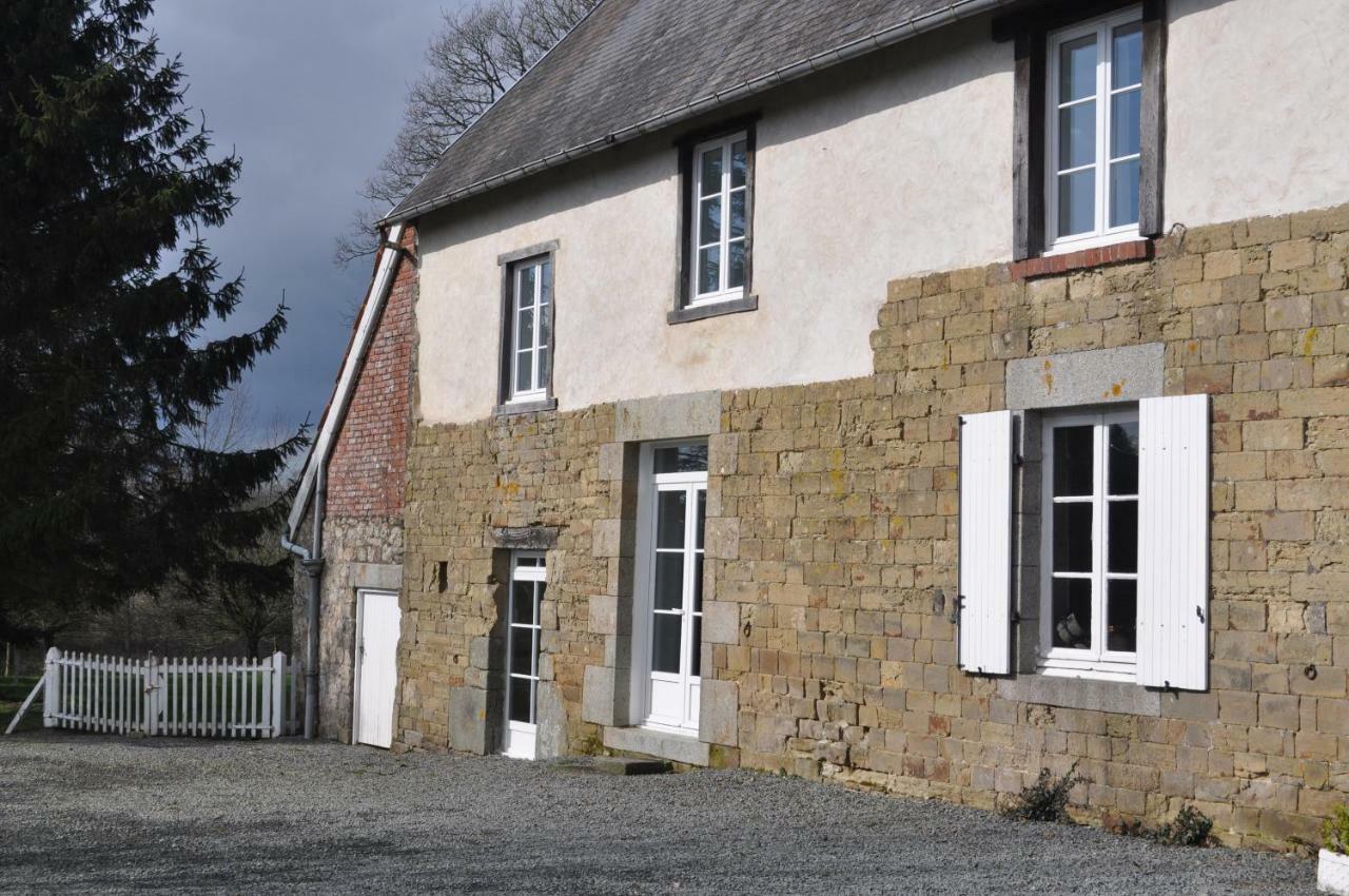 La Maison Du Chene Percy  Bagian luar foto
