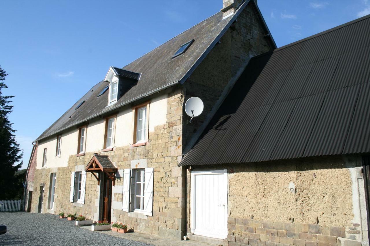 La Maison Du Chene Percy  Bagian luar foto